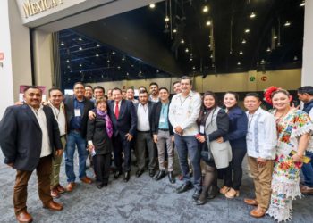 Gobernador Joaquín Díaz Mena participa en el “Encuentro Nacional Municipal 2025” encabezado por Claudia Sheinbaum