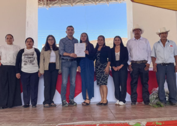 Aylin Velázquez Zunun toma protesta como alcaldesa de Bella Vista, Chiapas, tras detención del anterior edil