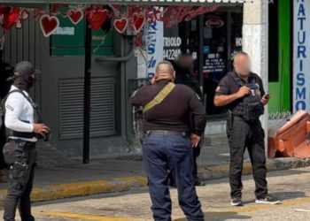 Grupo armado ataca sitio de taxis en Acapulco