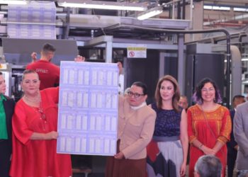 Inicia impresión de 600 millones de boletas para elección judicial