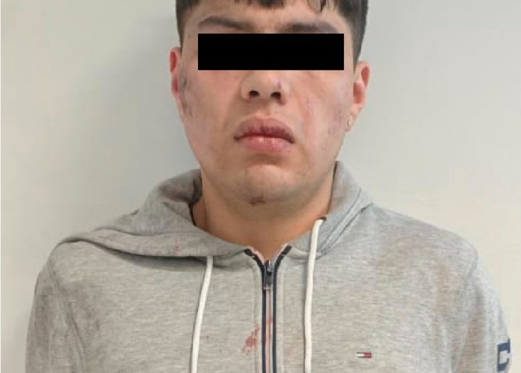 Robo a farmacia desata persecución y detención de seis personas en Coyoacán