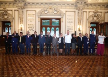 Rinden protesta presidentas y presidentes de juntas auxiliares del municipio de Puebla