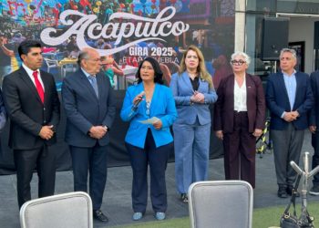 Abelina López impulsa el turismo de Acapulco con caravana en Puebla