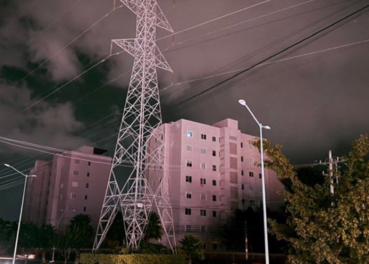 Apagón masivo afectó a municipios del sureste del país