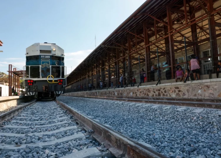 Proponen otro sitio para la estación del tren México-Querétaro