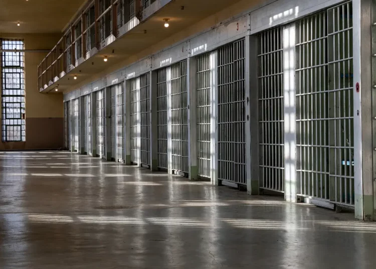 Vinculan a proceso a exalcalde de Almoloya de Juárez por violencia familiar