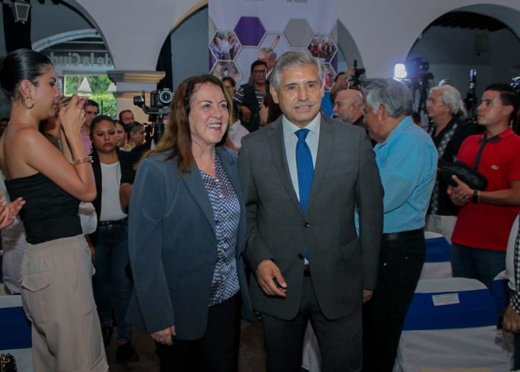 Presenta alcalde de Cuernavaca informe de 100 días de gobierno