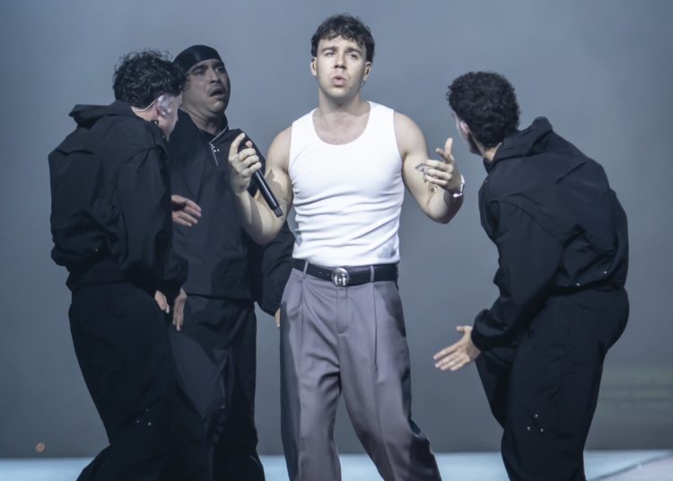 Dan de alta a heridos durante concierto de Quevedo