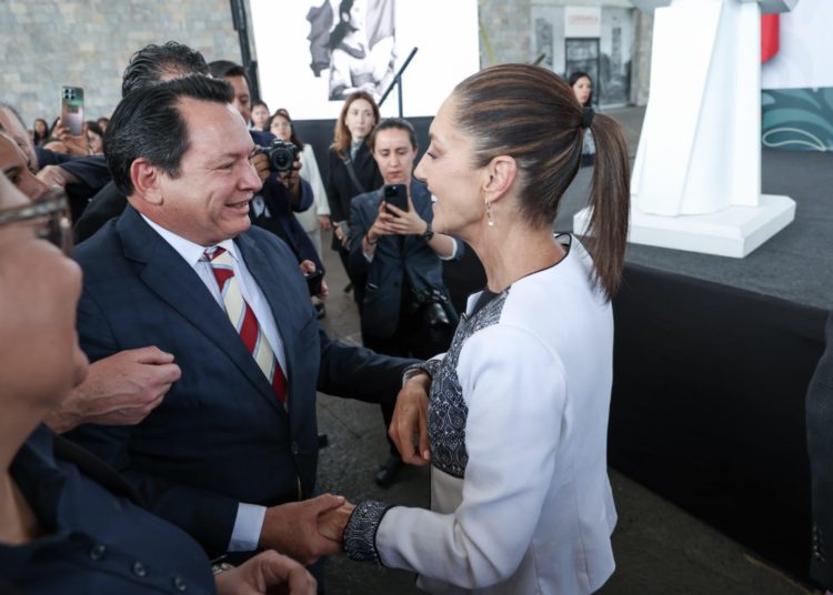 Reconoce Díaz Mena el trabajo de la Presidenta en favor de la unidad nacional y el fortalecimiento económico del país