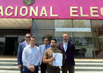 Denuncian organizaciones civiles ante INE a 11 candidatos por nexos con crimen