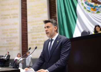 Niñas y niños no pueden seguir enfrentando solos la violencia digital: Julio Scherer Pareyón