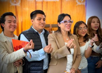 Eréndira Fierro impulsará tutorías especializadas para frenar la deserción escolar en la UAEMéx