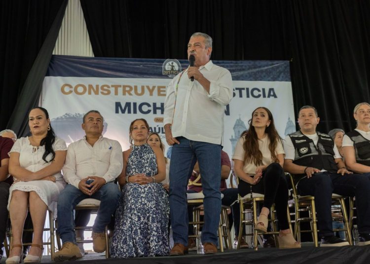 Raúl Morón condena irrupción violenta en asamblea informativa en Apatzingán