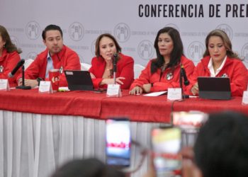 Rechazo total a la ley censura que aniquilaría la democracia