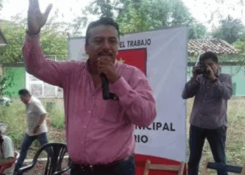 Asesinan a regidor de Oaxaca mientras entregaba regalos por el Día de la Madre