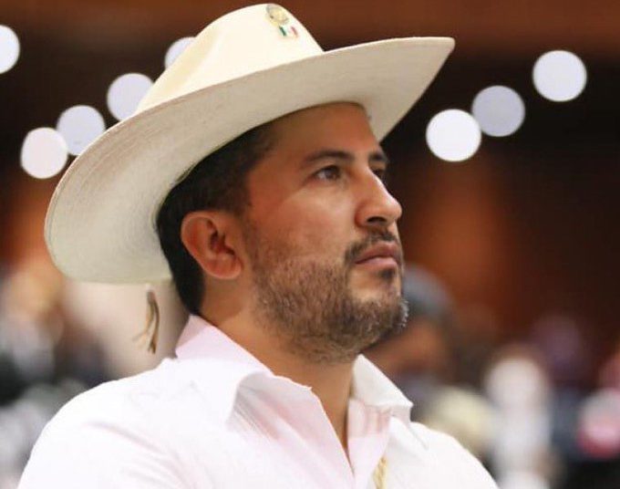 Alcalde de Uruapan pide a policías usar la fuerza letal contra delincuentes