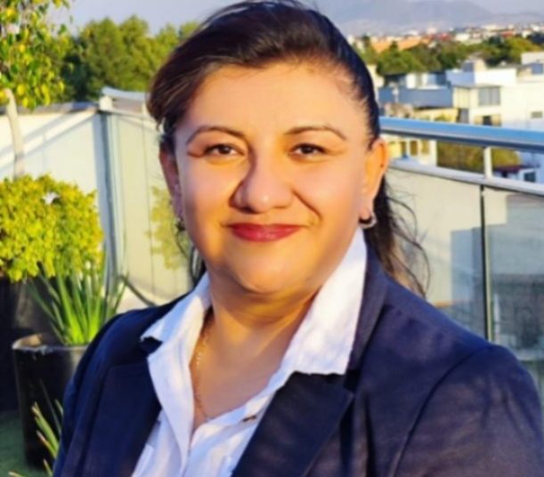 Propone Evelyn Estrada resoluciones judiciales rápidas, eficaces y eficientes