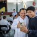 El gobernador Joaquín Díaz mena entregó tarjetas de la beca “Benito Juárez” a 259 jóvenes estudiantes de la preparatoria “Miguel Ángel” en Mérida