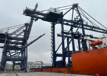 Hutchison Ports ICAVE refuerza infraestructura con grúa de última generación