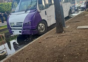 Asalto en transporte público deja dos muertos en Río de Churubusco