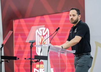 Exige alcalde de Piedras Negras que gobierno de Coahuila autorice techumbres escolares