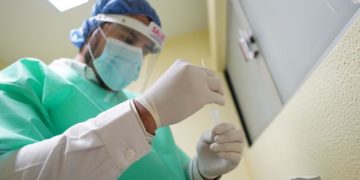 Recomiendan continuar medidas preventivas contra COVID-19