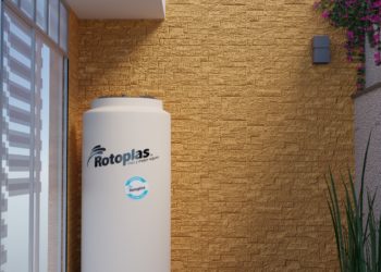 Rotoplas lanza tinacos verticales ante la escasez de agua en zonas urbanas