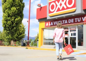 FEMSA y ACNUR impulsan inclusión laboral de personas refugiadas en México