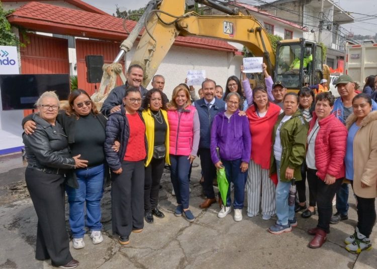 Atizapán sigue creciendo con más obra, Pedro Rodríguez en compañía de Paty Arévalo inician rehabilitación integral de la Avenida Hipódromo en San Miguel Xochimanga