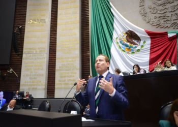 Eruviel Ávila respalda Ley de Inteligencia para prevenir delitos