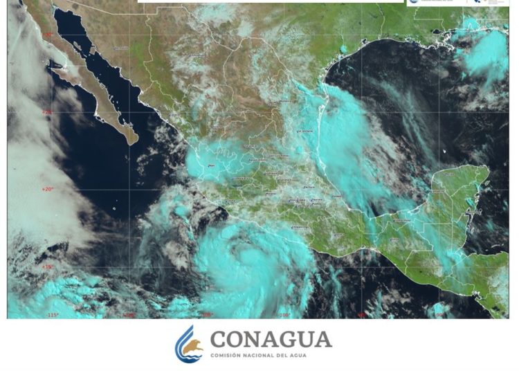 Flossie sigue intensificándose y se prevé que evolucione a huracán de categoría 1 en el transcurso del día