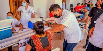 Culmina con éxito Brigada de Salud Gratuita en beneficio de la comunidad Muxe/Ngüiú LGBTTTIQ+