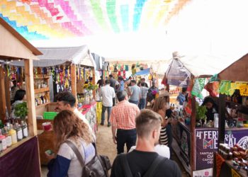 Invitan a la Gran Fiesta del Mezcal 2025 de Santiago Matatlán