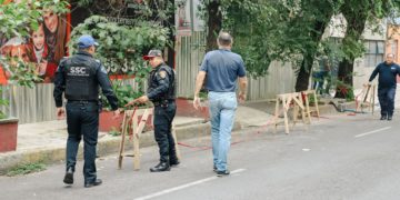 Retira alcaldía Benito Juárez 2 toneladas de obstáculos de la vía pública