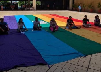 Protestan colectivos LGBTQ+ por asesinato de “La Sharis” y “La Vale” en dos municipios de Sinaloa