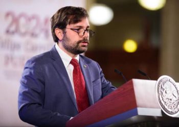 IMSS-Bienestar en la mira por adeudos a empresa de limpieza en cuatro estados