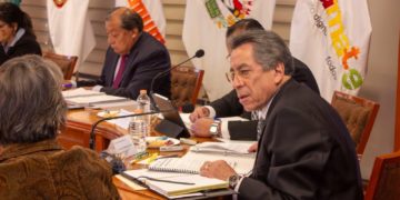 Persisten denuncias de irregularidades en el ISSEMyM; acusan al director de acoso e intervención sindical