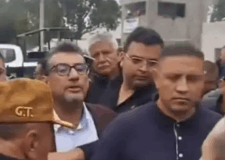 Conflicto entre alcaldes de Morena acaba en balazos y deja 2 heridos en Edomex