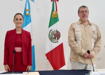 Sheinbaum y Arévalo acuerdan reforzar seguridad binacional y ampliar Tren Maya a Guatemala y Belice