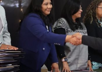 Investigan a la alcaldesa de Tultitlán por desvío de recursos y uso de empresas fachada