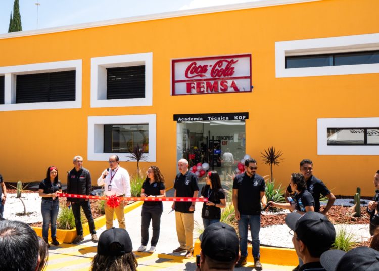 Nueva Academia Técnica de Coca-Cola FEMSA en Toluca impulsa talento y desarrollo laboral