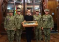 Sheinbaum reconoce el trabajo de mujeres militares en la elaboración de la Banda Presidencial