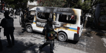 Queman unidades de transporte en Chilpancingo; gobierno municipal pide apoyo a Sheinbaum