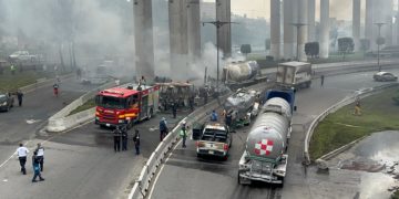 Asciende a 57 el número de heridos por explosión de pipa, 19 de ellos graves, informa Clara Brugada