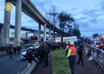 Mueren 3 de los 70 heridos por explosión de pipa en calzada Zaragoza y Puente de la Concordia