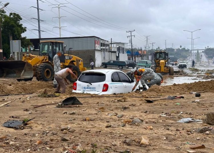 “Lorena” pierde fuerza y se degrada ciclón post-tropical