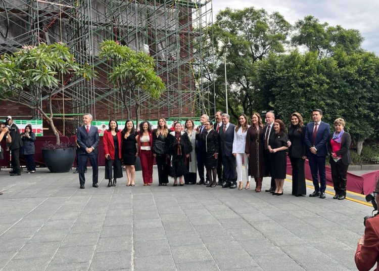 Recibe Cámara de Diputados Primer Informe de Claudia Sheinbaum