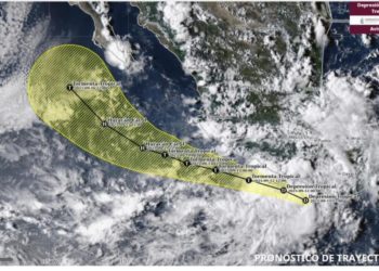 Alertan sobre evento de mar de fondo por depresión tropical Trece-E en municipios costeros de Oaxaca y Guerrero
