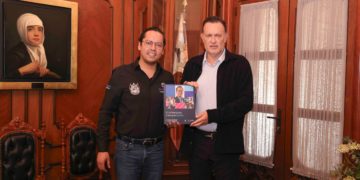 Alcalde Chepe Guerrero entrega su Primer Informe de Resultados al gobernador Mauricio Kuri