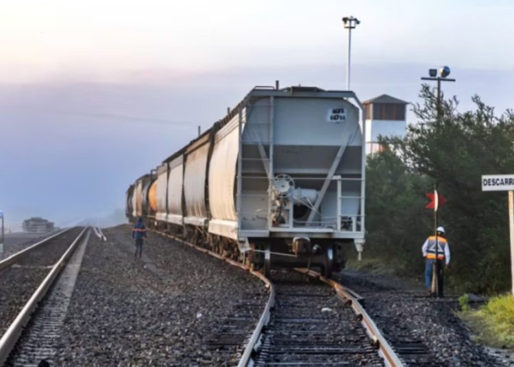 Inicia construcción del Tren del Norte que conectará la Ciudad de México con Nuevo Laredo
